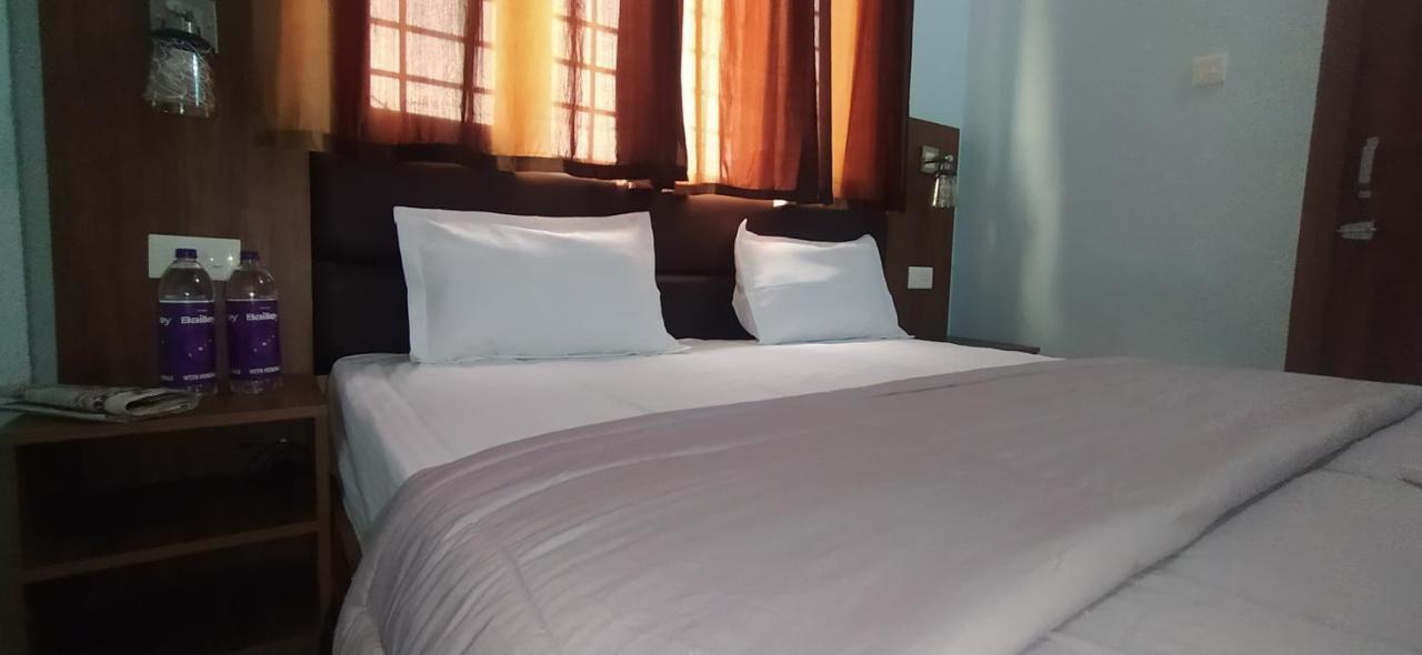 Hotel Comfort Inn Homestay Dehradun Ngoại thất bức ảnh
