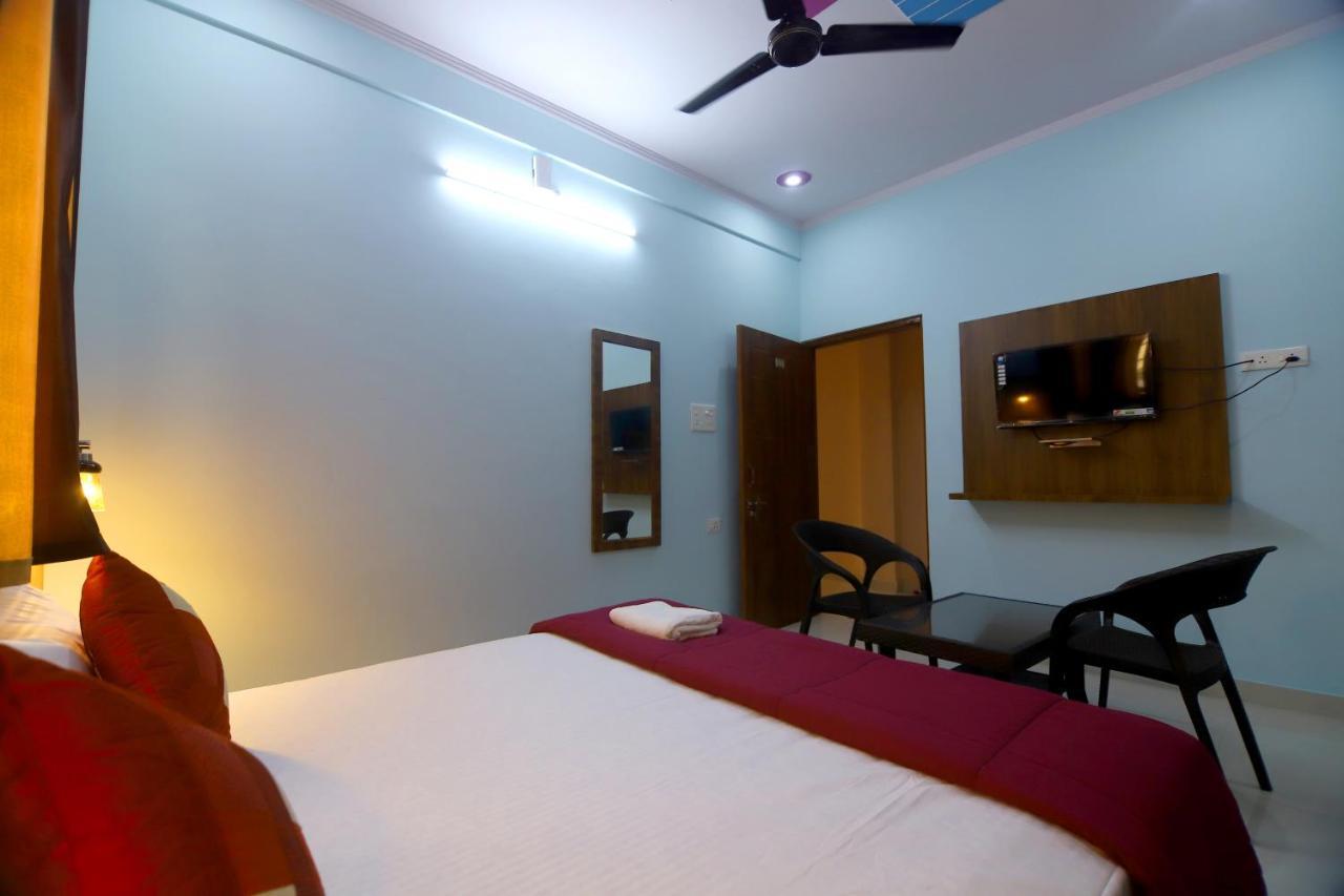 Hotel Comfort Inn Homestay Dehradun Ngoại thất bức ảnh