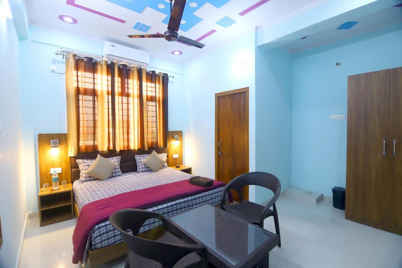 Hotel Comfort Inn Homestay Dehradun Ngoại thất bức ảnh