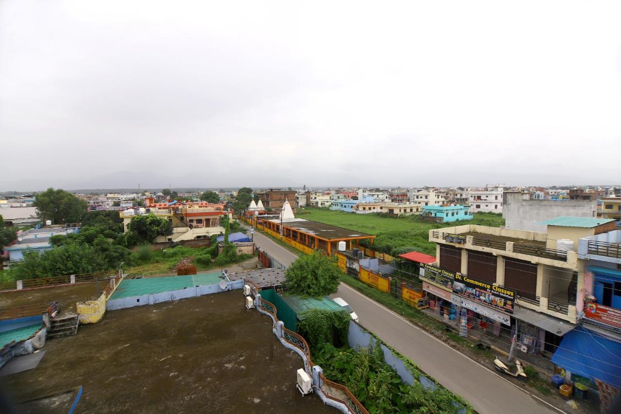 Hotel Comfort Inn Homestay Dehradun Ngoại thất bức ảnh